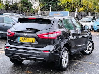 Used Nissan Qashqai 2019 for sale - 76553767: Photo