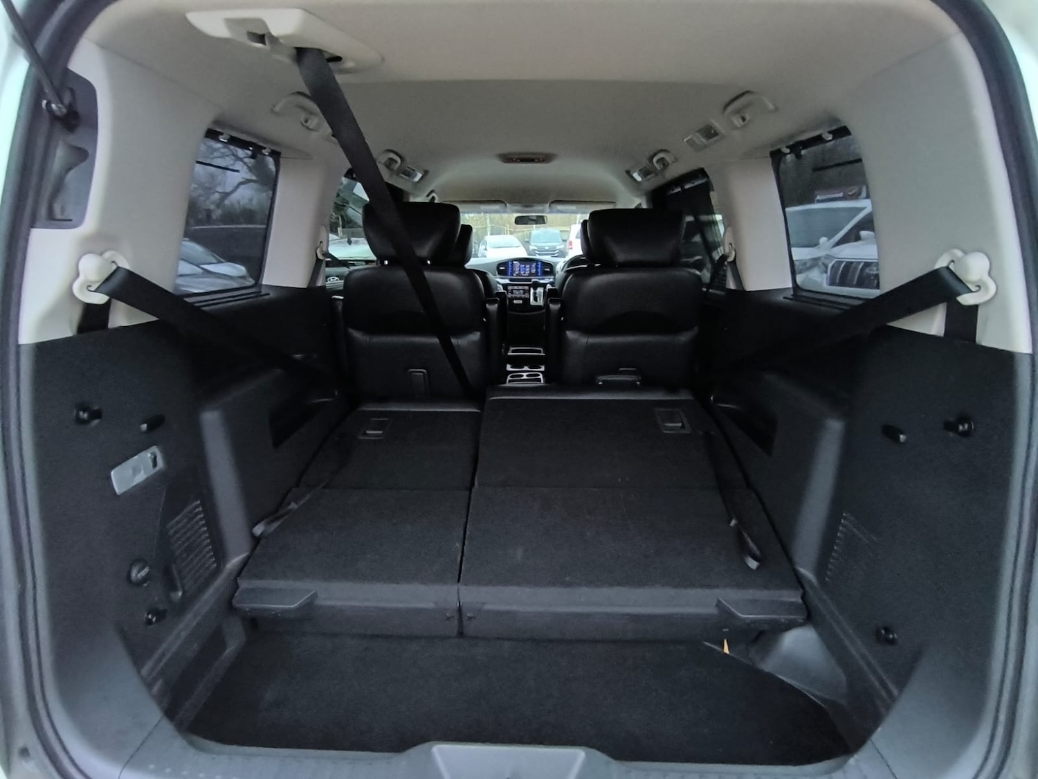 Used Nissan Elgrand 2015 for sale - 77702600: Photo 36