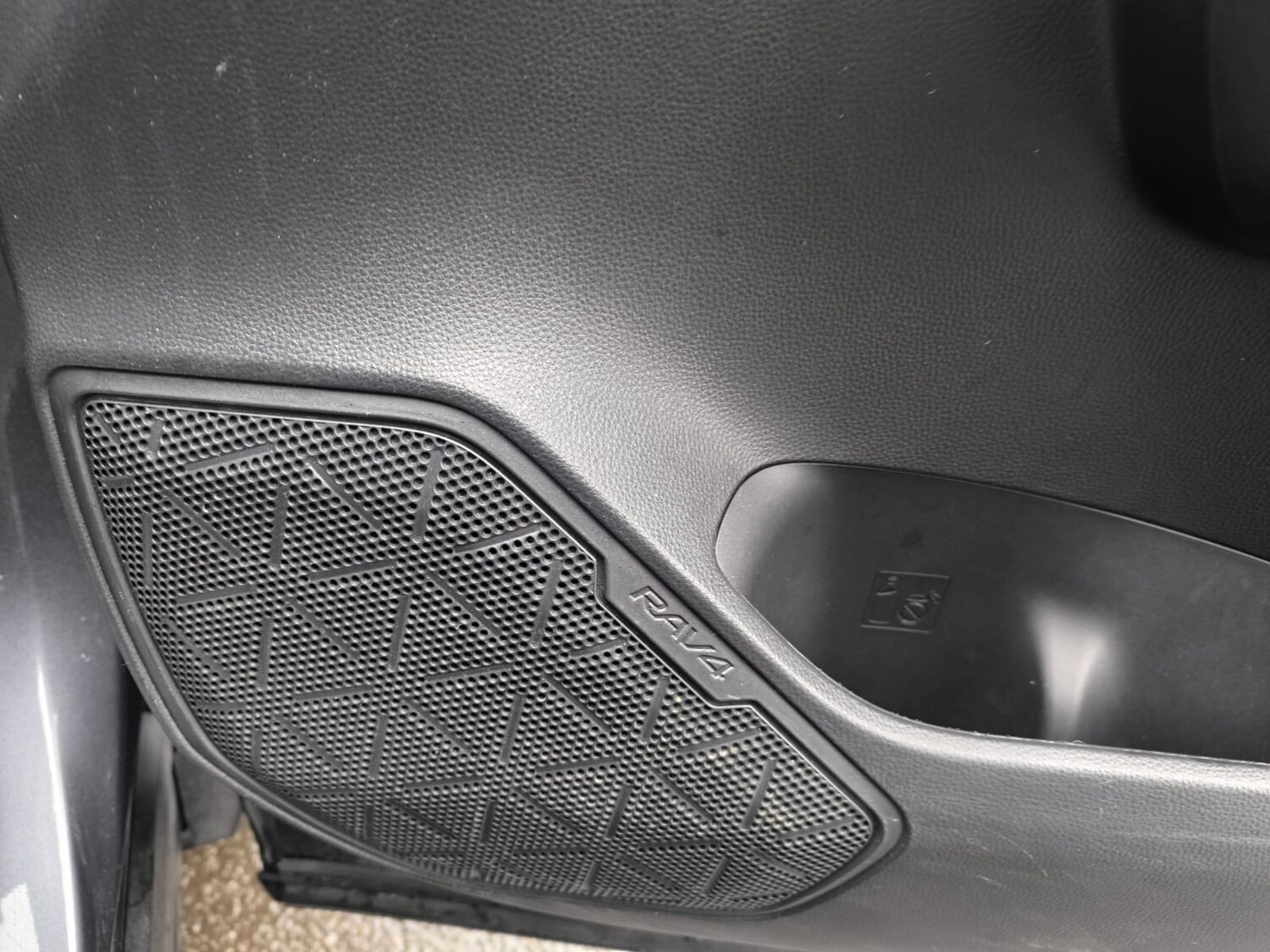 Used Toyota RAV4 2022 for sale - 77501727: Photo 30