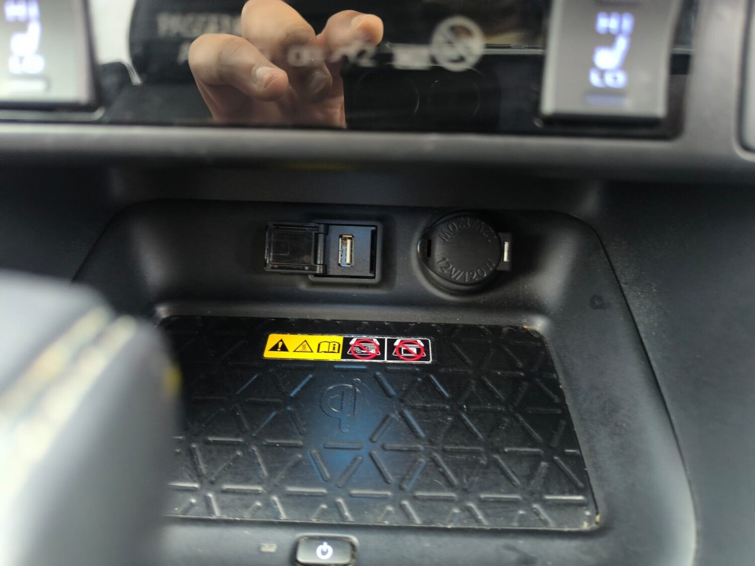 Used Toyota RAV4 2022 for sale - 77501727: Photo 31