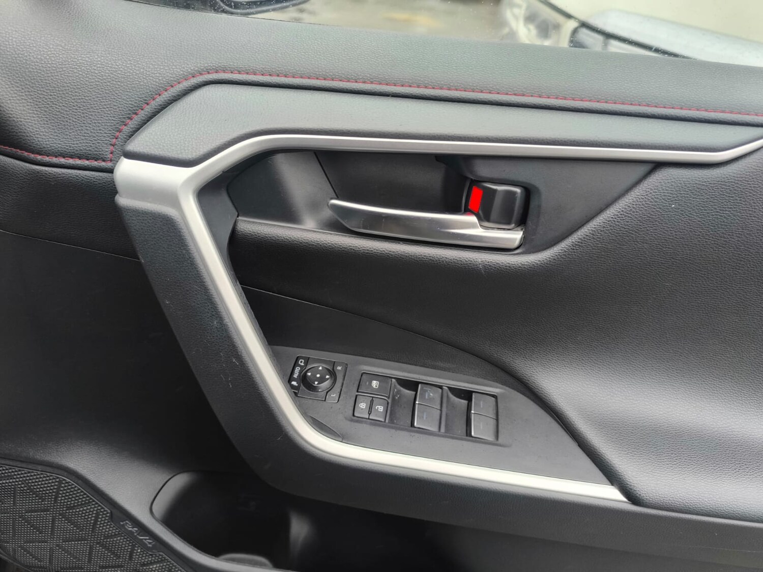 Used Toyota RAV4 2022 for sale - 77501727: Photo 34