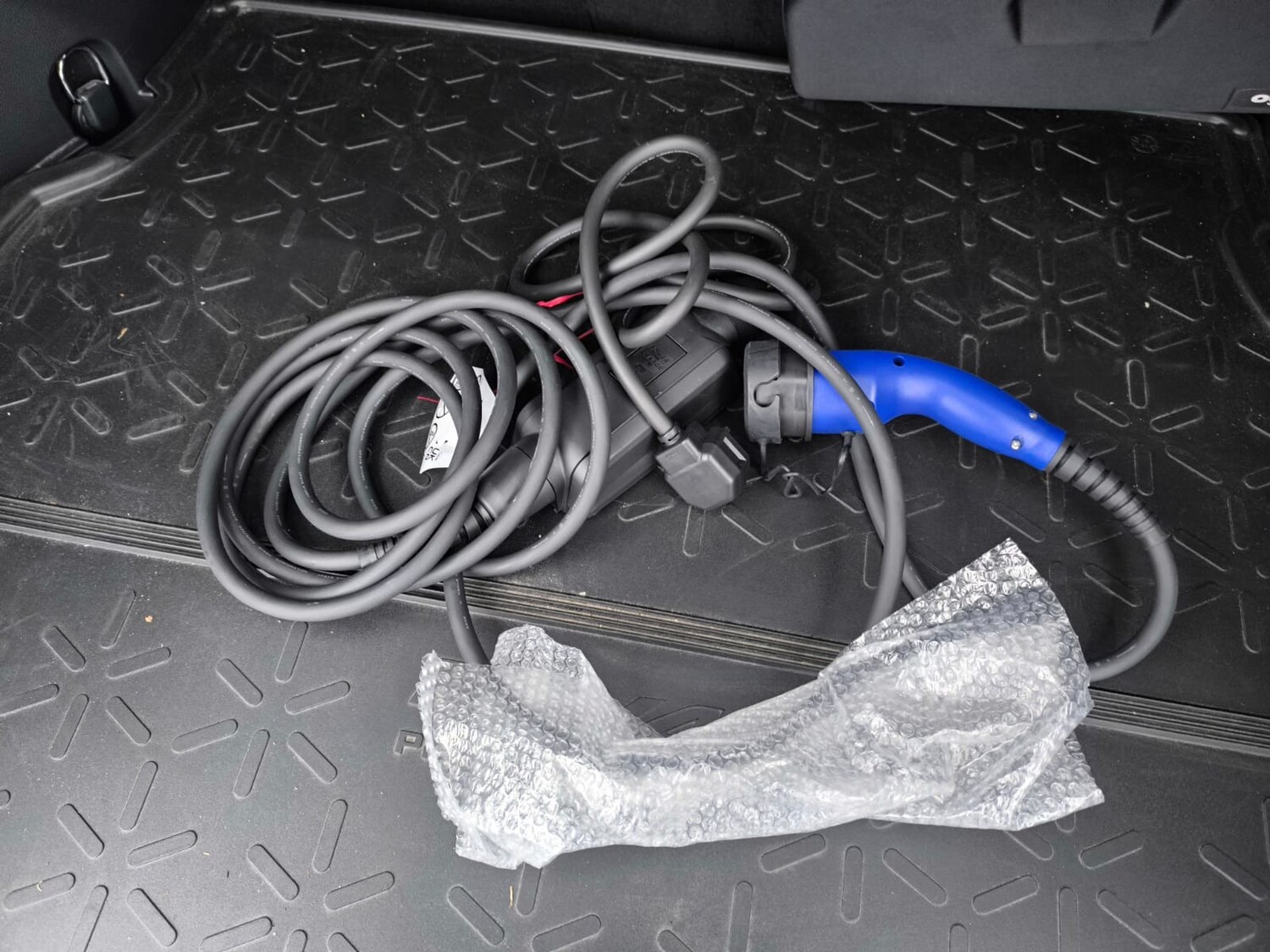 Used Toyota RAV4 2022 for sale - 77501727: Photo 42