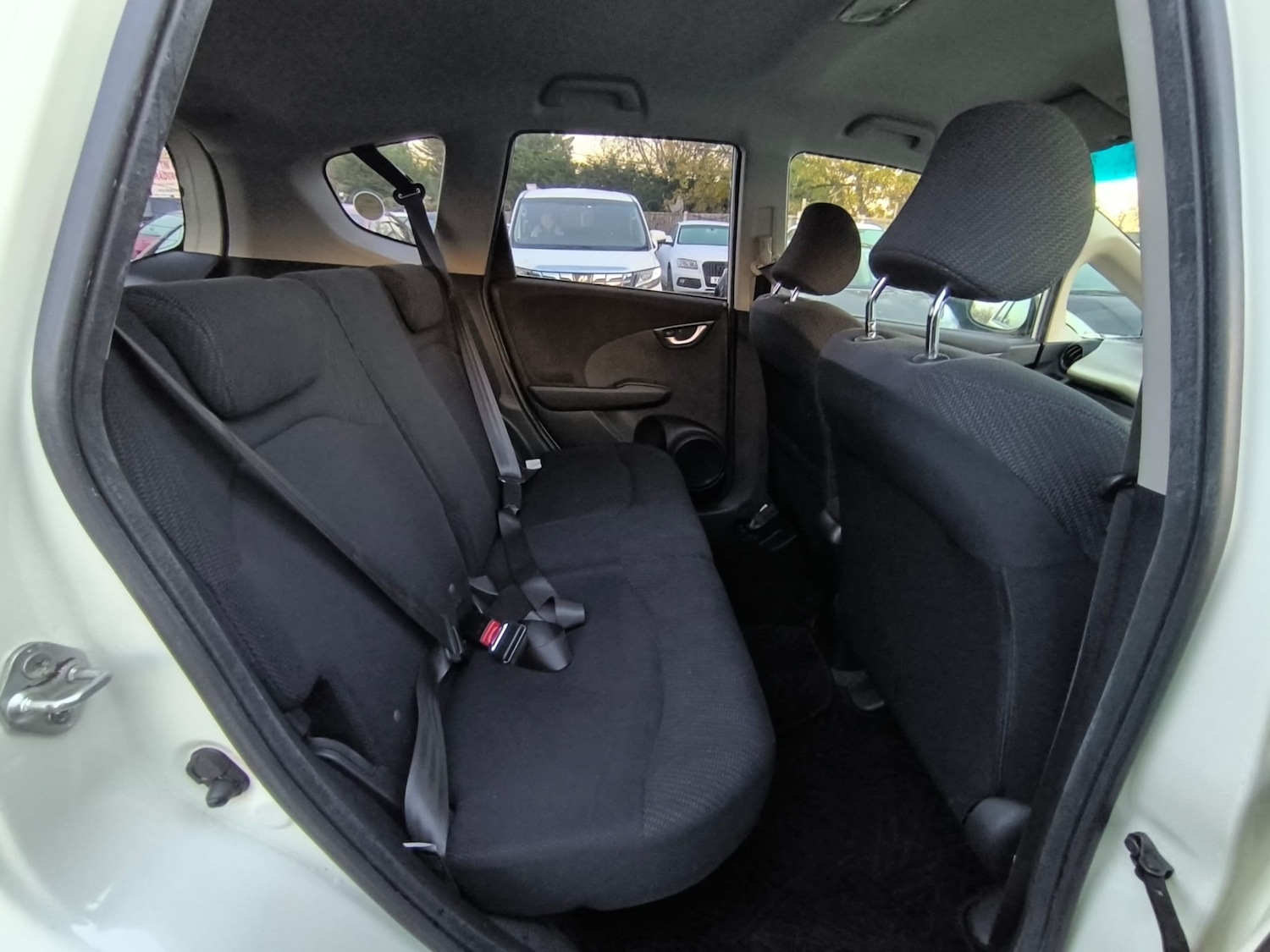 Used Honda Jazz 2012 for sale - 76736524: Photo 11