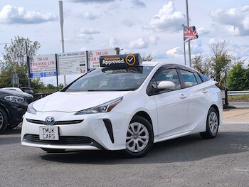 Used Toyota Prius 2020 for sale - 78615428: Photo