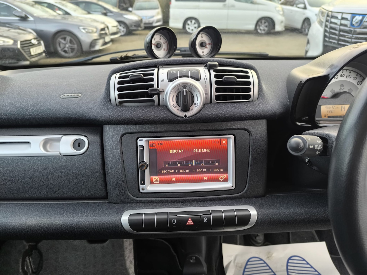 Used smart fortwo 2011 for sale - 77675432: Photo 12