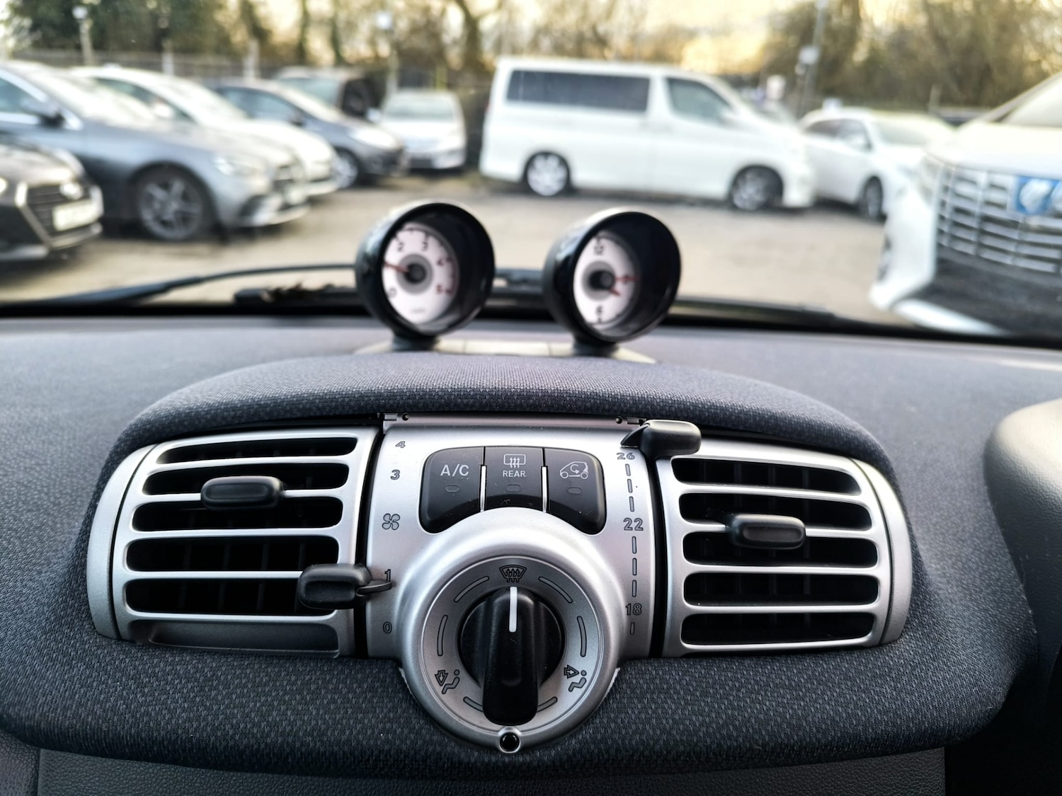 Used smart fortwo 2011 for sale - 77675432: Photo 14