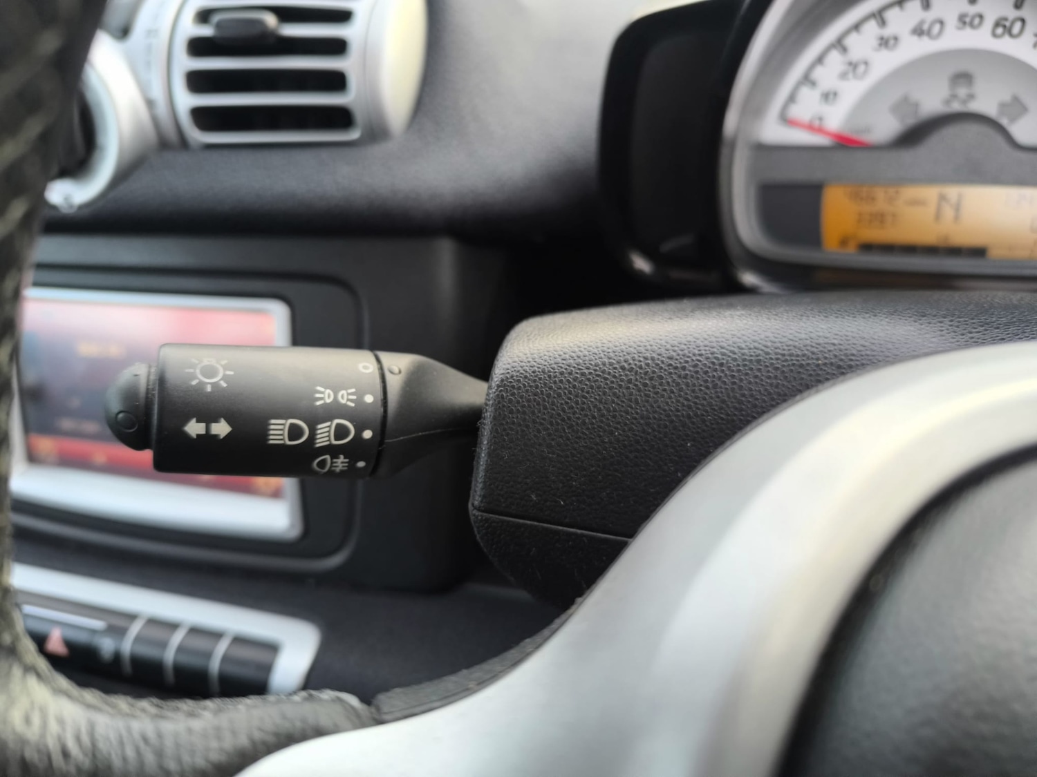 Used smart fortwo 2011 for sale - 77675432: Photo 16