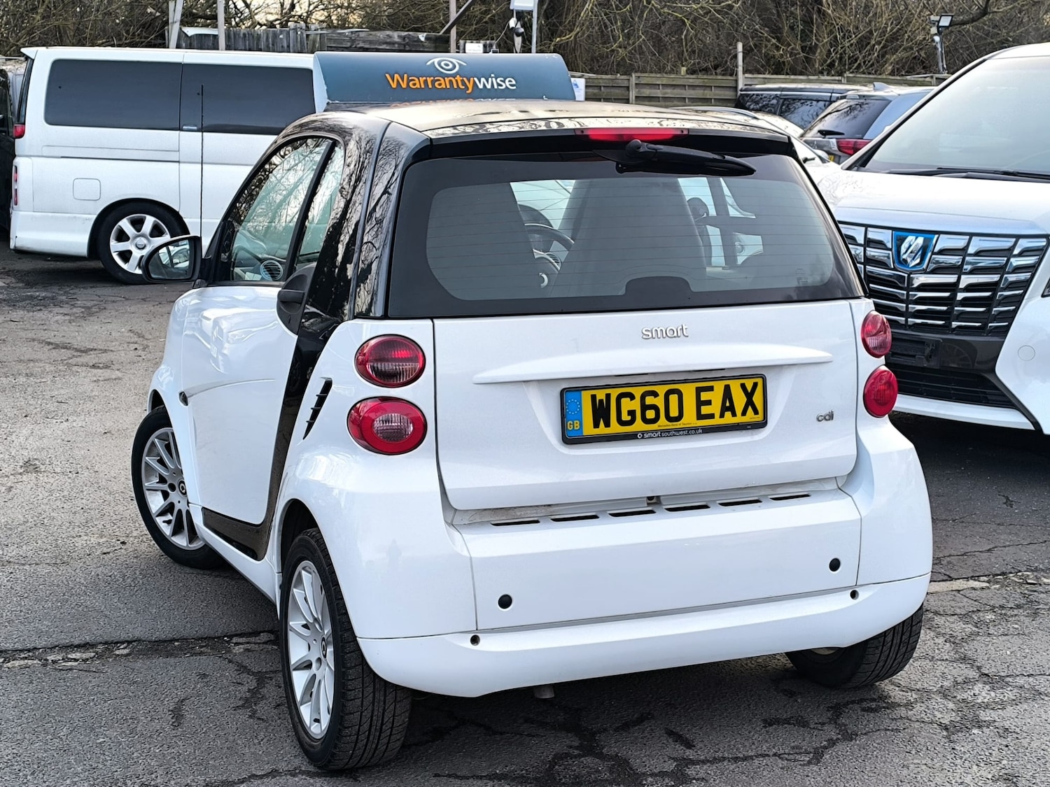 Used smart fortwo 2011 for sale - 77675432: Photo 4