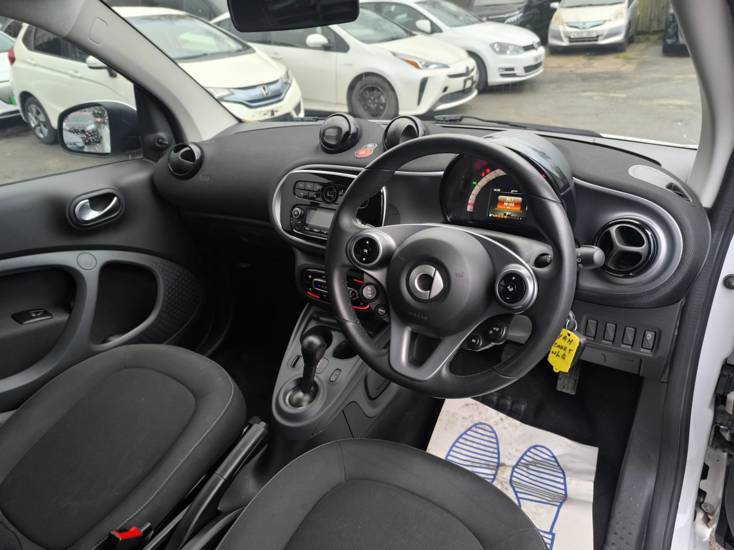 Used smart fortwo 2018 for sale - 77687416: Photo 10