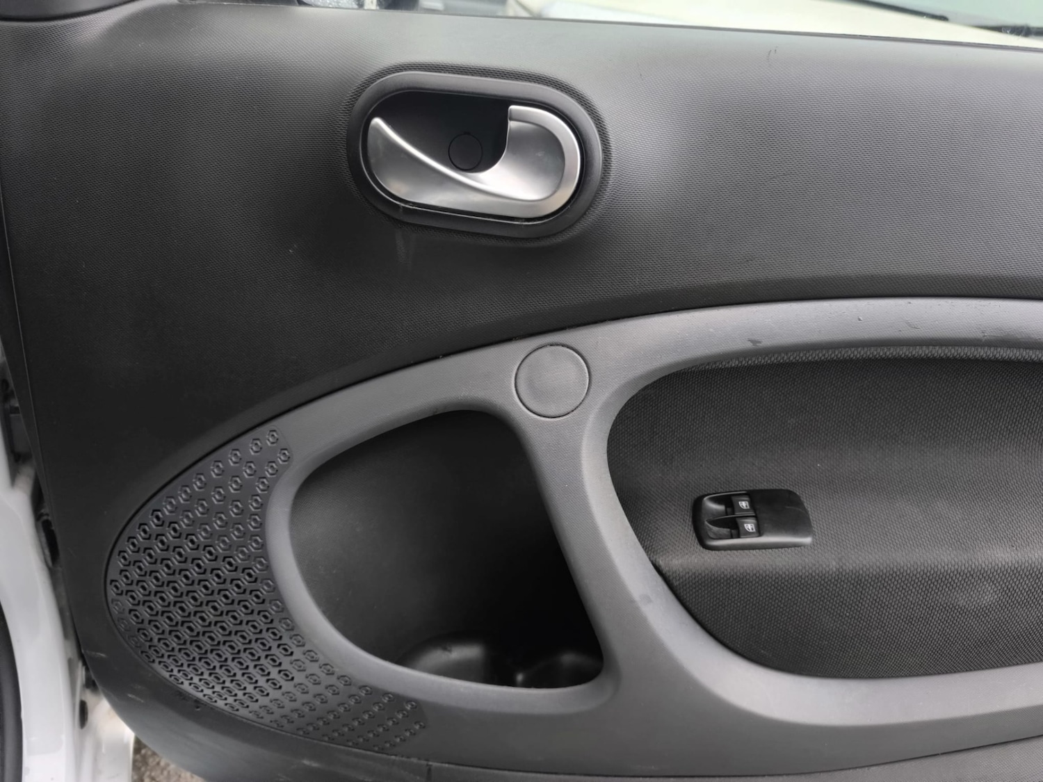 Used smart fortwo 2018 for sale - 77687416: Photo 21