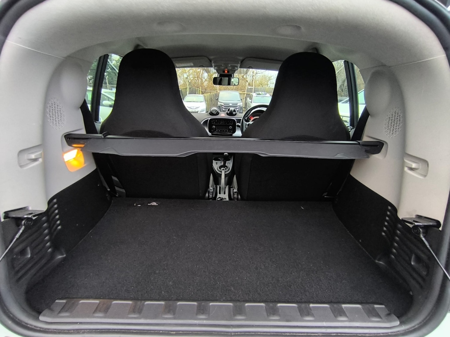 Used smart fortwo 2018 for sale - 77687416: Photo 29