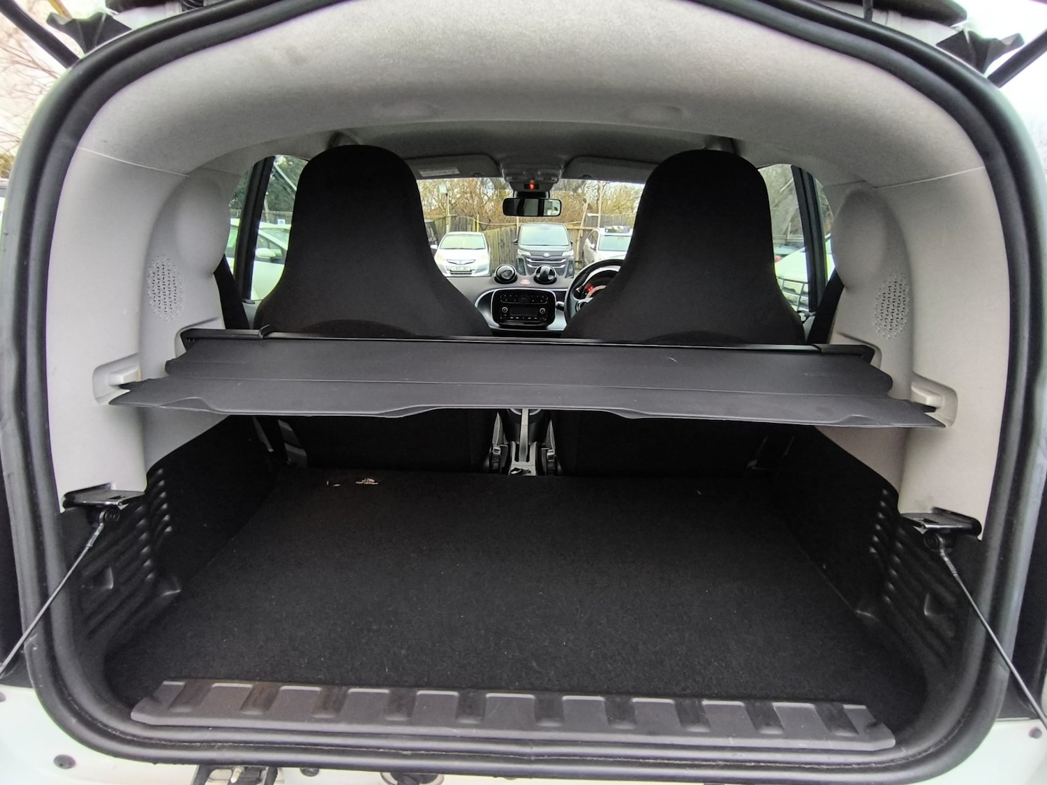 Used smart fortwo 2018 for sale - 77687416: Photo 30