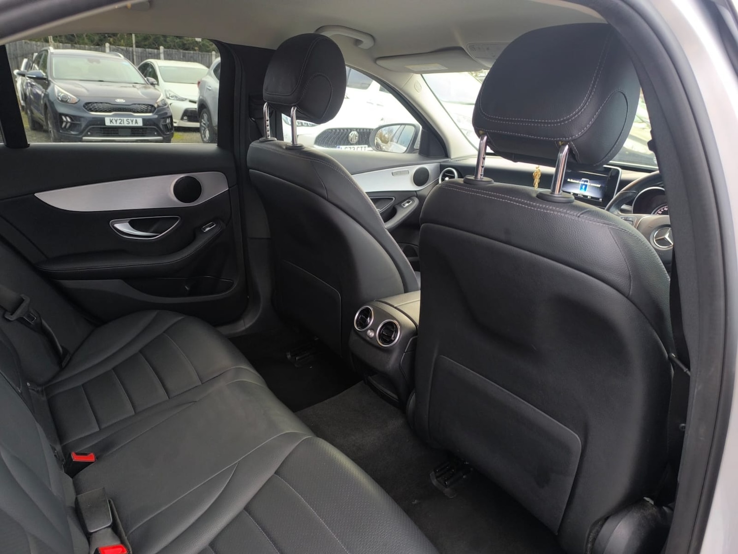 Used Mercedes-Benz C Class 2019 for sale - 77195756: Photo 10