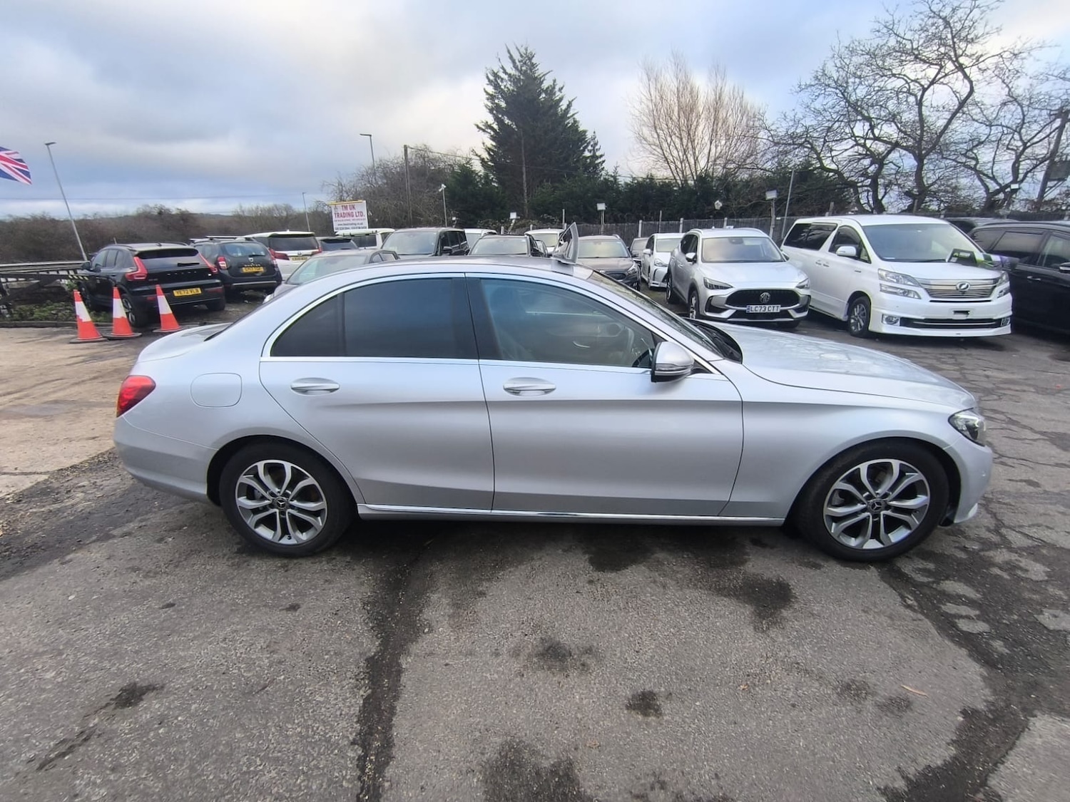Used Mercedes-Benz C Class 2019 for sale - 77195756: Photo 5
