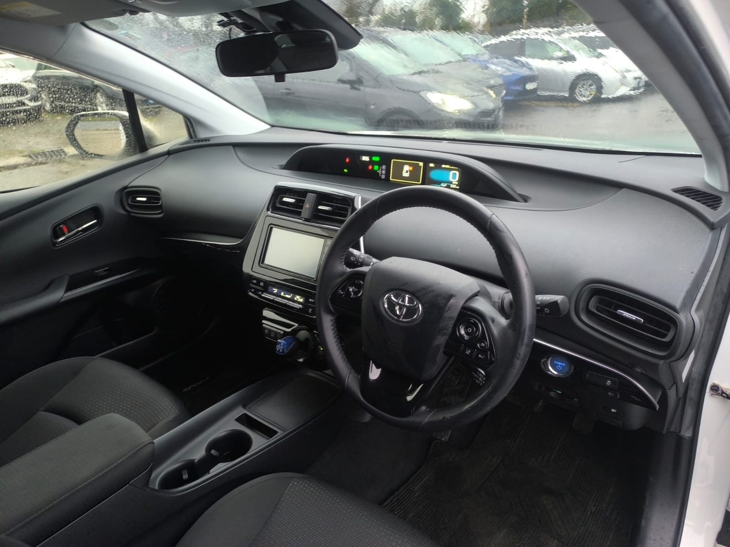 Used Toyota Prius 2020 for sale - 77220588: Photo 10