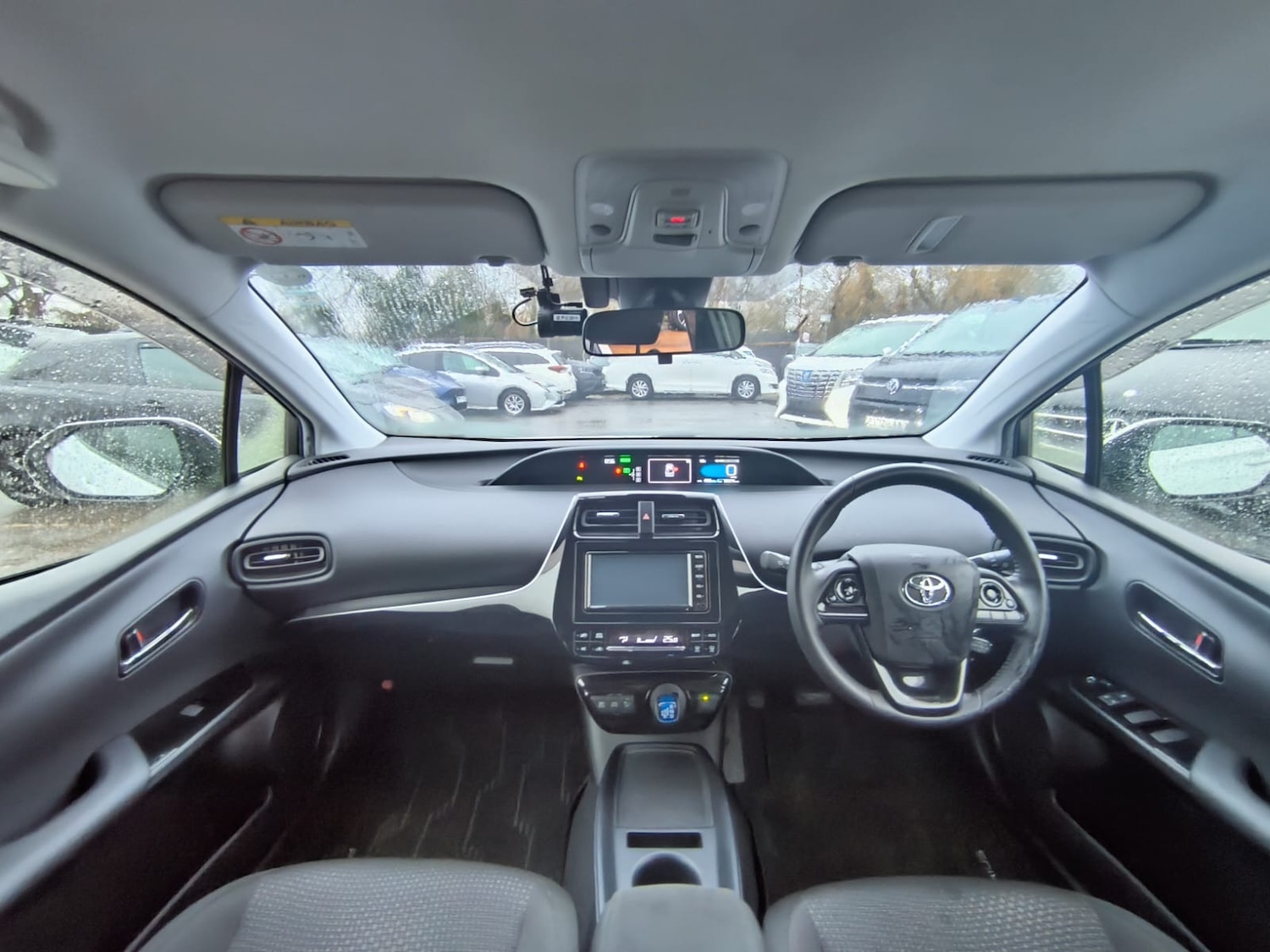 Used Toyota Prius 2020 for sale - 77220588: Photo 13