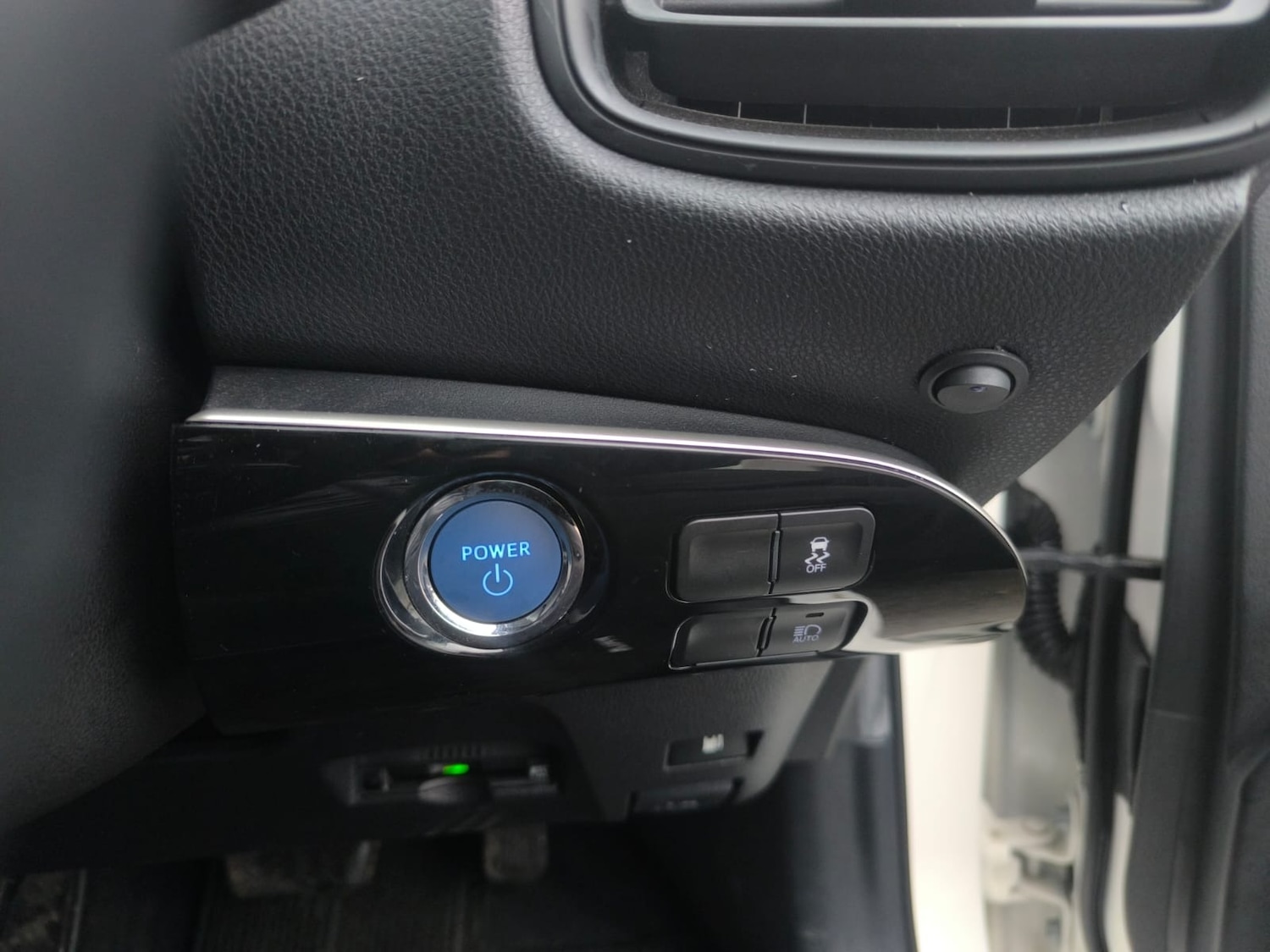 Used Toyota Prius 2020 for sale - 77220588: Photo 26