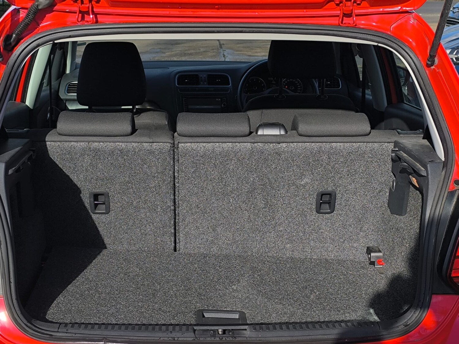 Used Volkswagen Polo 2014 for sale - 77475042: Photo 25