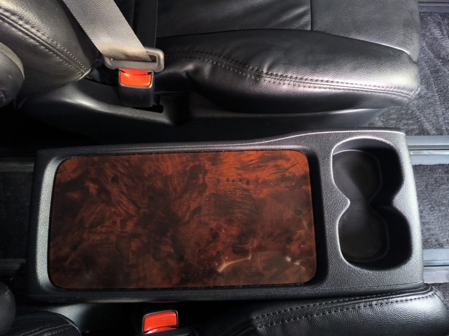 Used Toyota Alphard 2014 for sale - 77093906: Photo 27