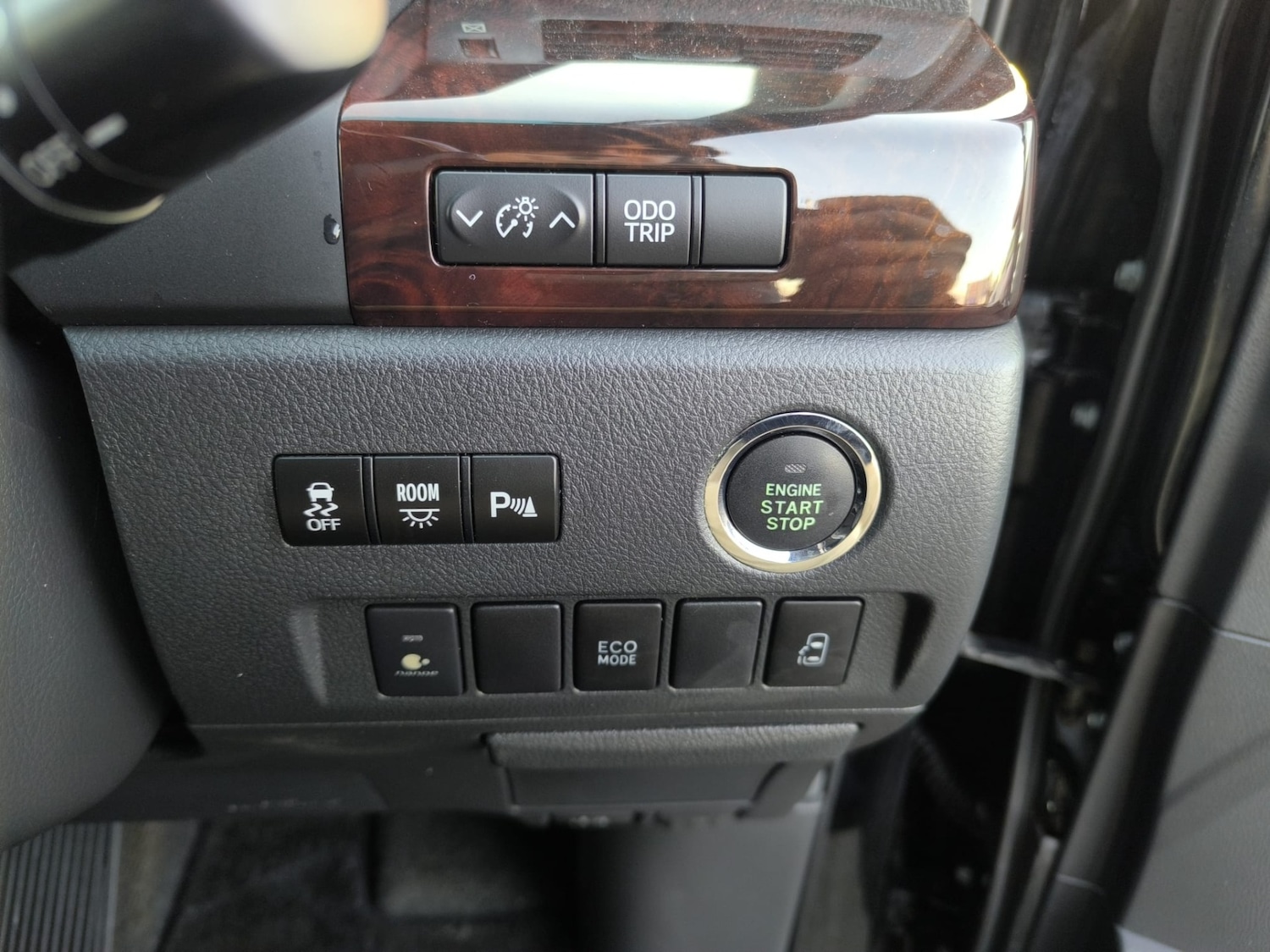 Used Toyota Alphard 2014 for sale - 77093906: Photo 31