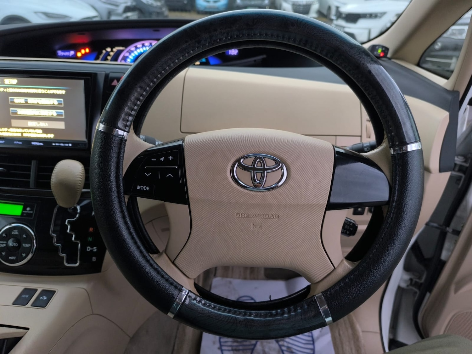 Used Toyota Estima 2013 for sale - 76477816: Photo 16