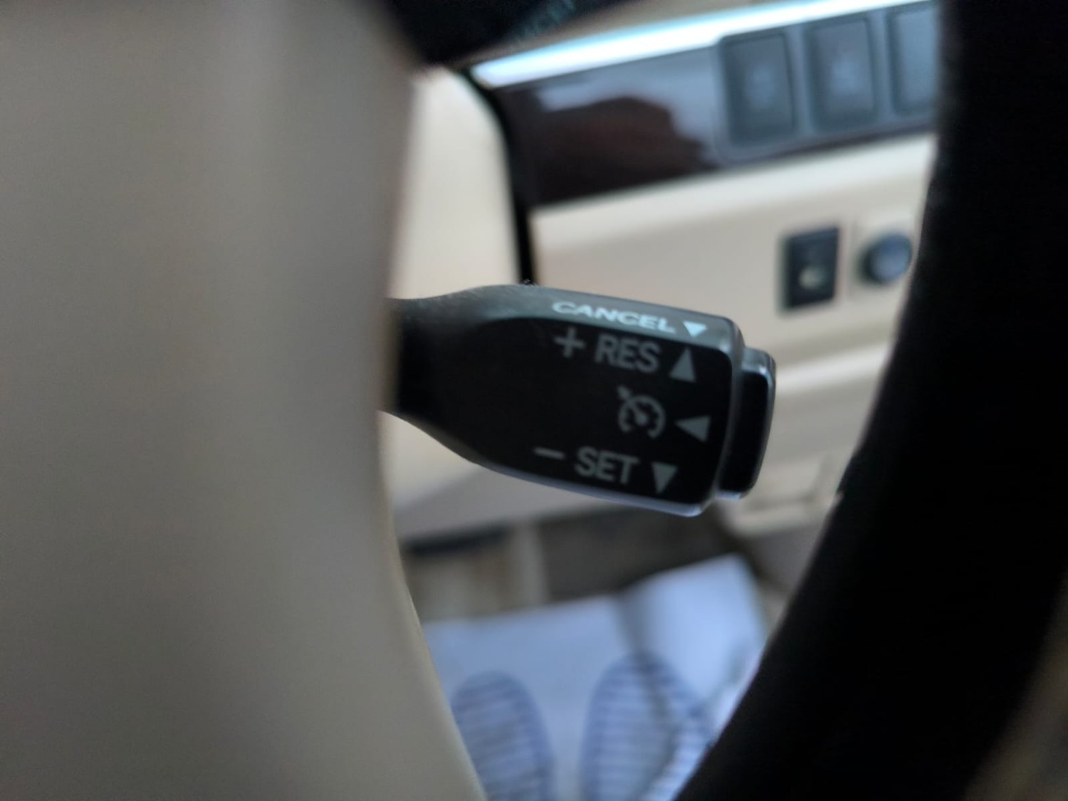 Used Toyota Estima 2013 for sale - 76477816: Photo 18