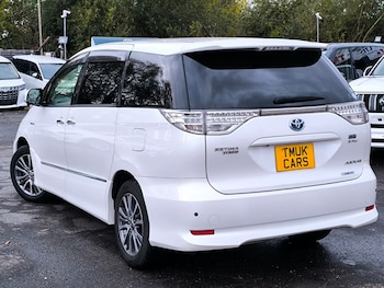 Used Toyota Estima 2013 for sale - 76477816: Photo