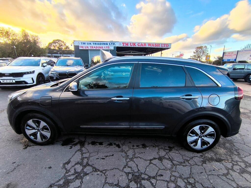 Used Kia Niro 2018 for sale - 76478121: Photo 5