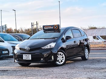 Used Toyota Prius+ 2015 for sale - 79650488: Photo