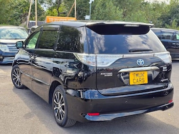 Used Toyota Estima 2025 for sale - 75366988: Photo