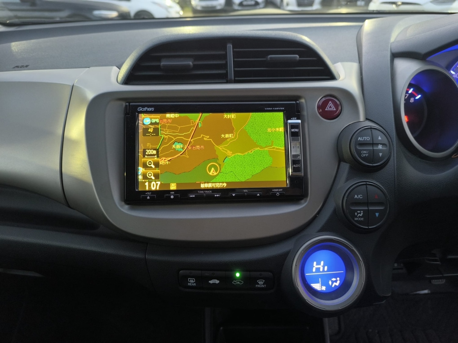 Used Honda Jazz 2012 for sale - 76736615: Photo 17