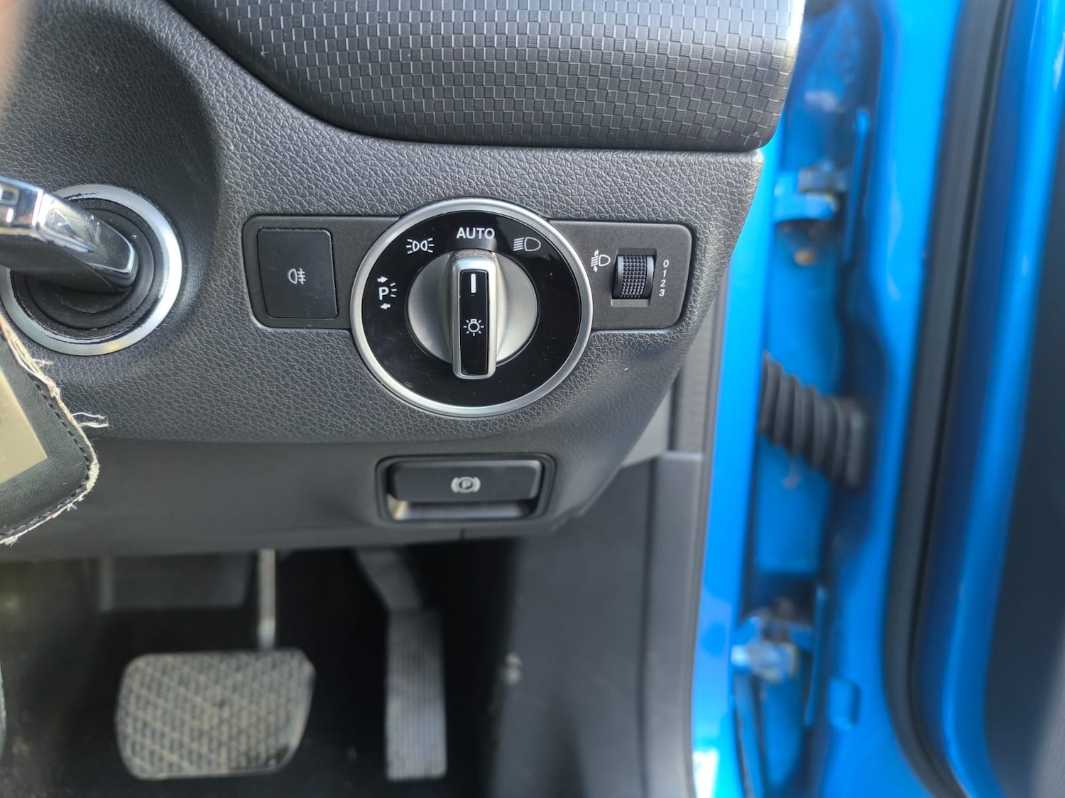 Used Mercedes-Benz A-Class 2015 for sale - 78026869: Photo 26