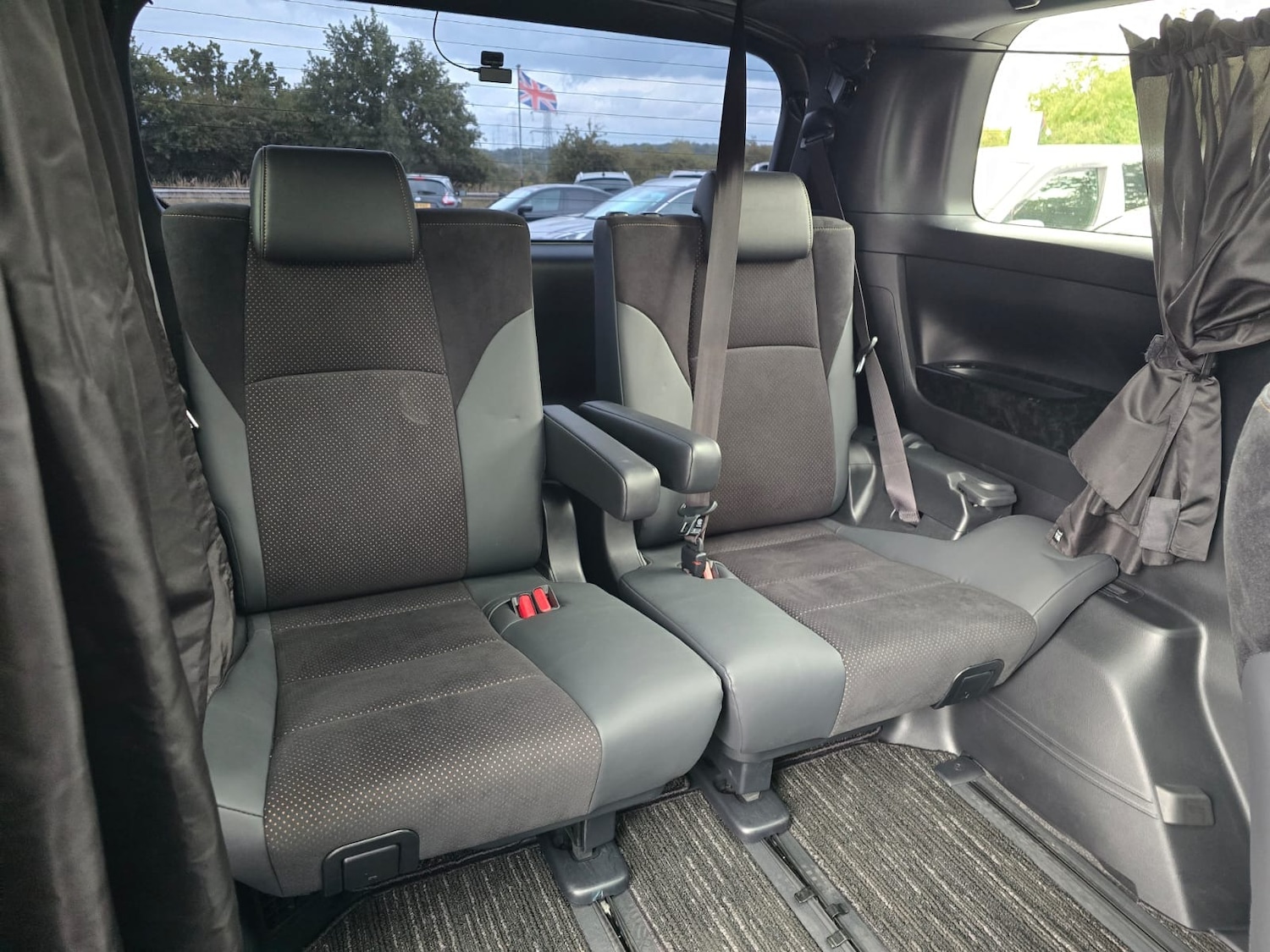 Vehicle 28