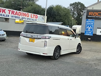 Used Nissan Elgrand 2020 for sale - 79546747: Photo