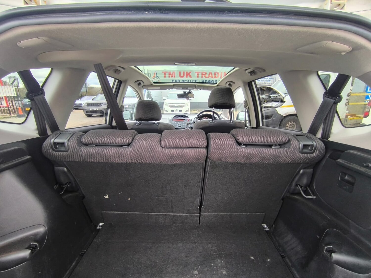 Used Honda Jazz 2014 for sale - 78143850: Photo 28