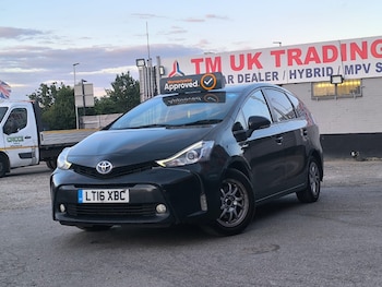 Used Toyota Prius+ 2016 for sale - 79467982: Photo
