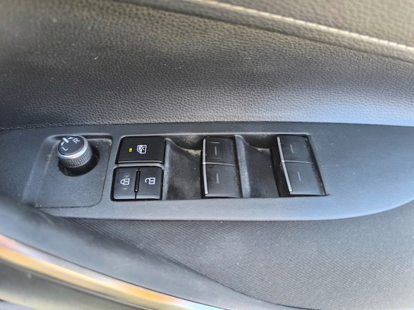 Used Toyota Corolla 2019 for sale - 74248039: Photo 25