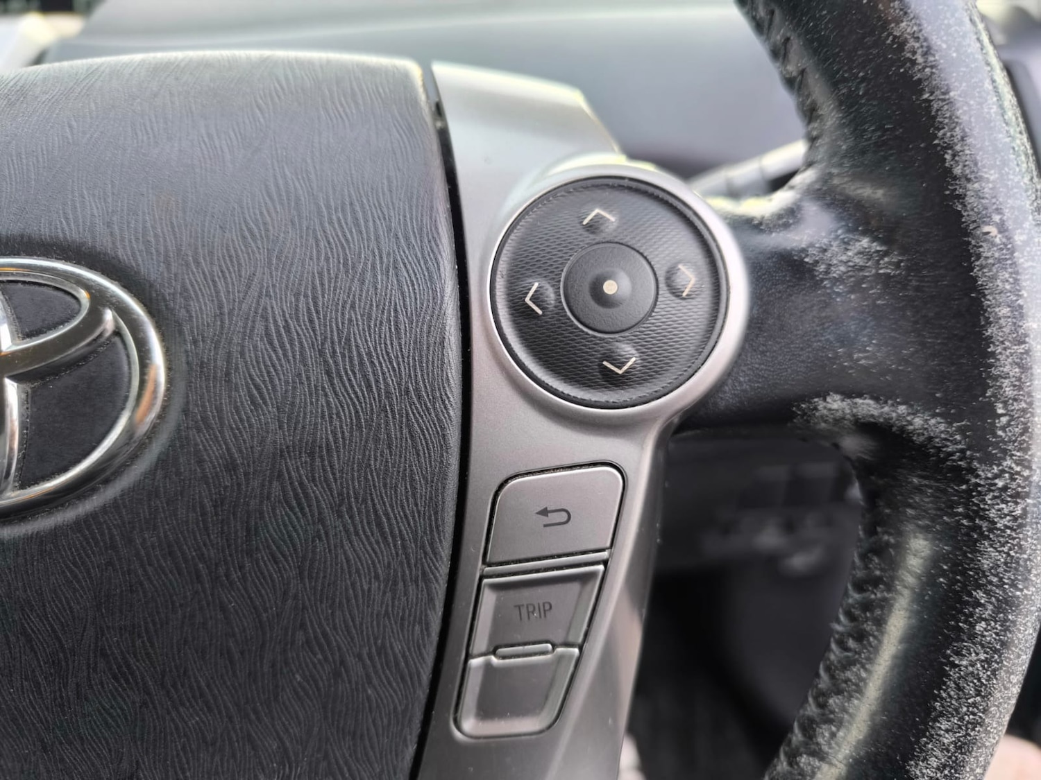 Used Toyota Prius+ 2015 for sale - 77208122: Photo 17