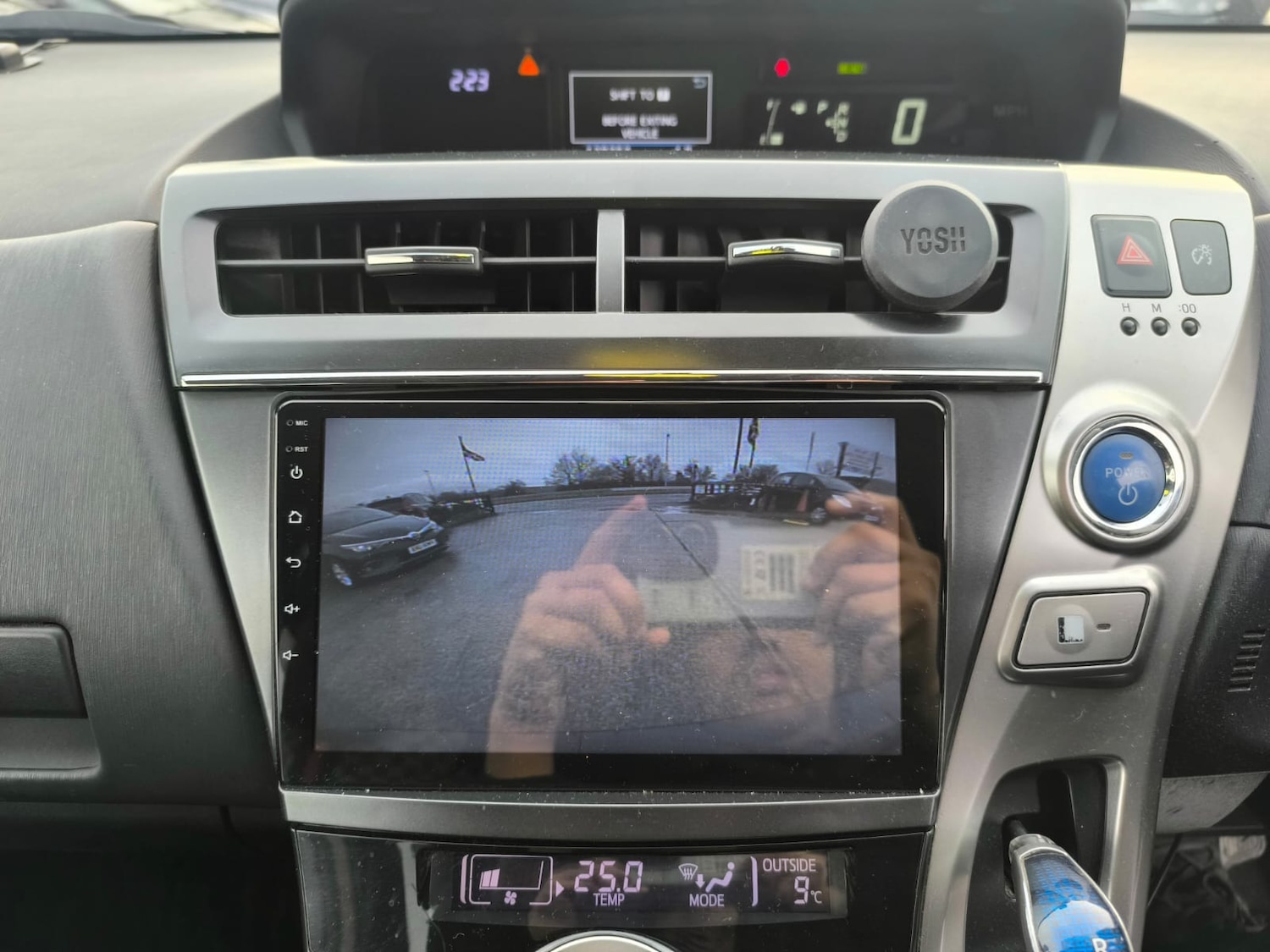 Used Toyota Prius+ 2015 for sale - 77208122: Photo 22