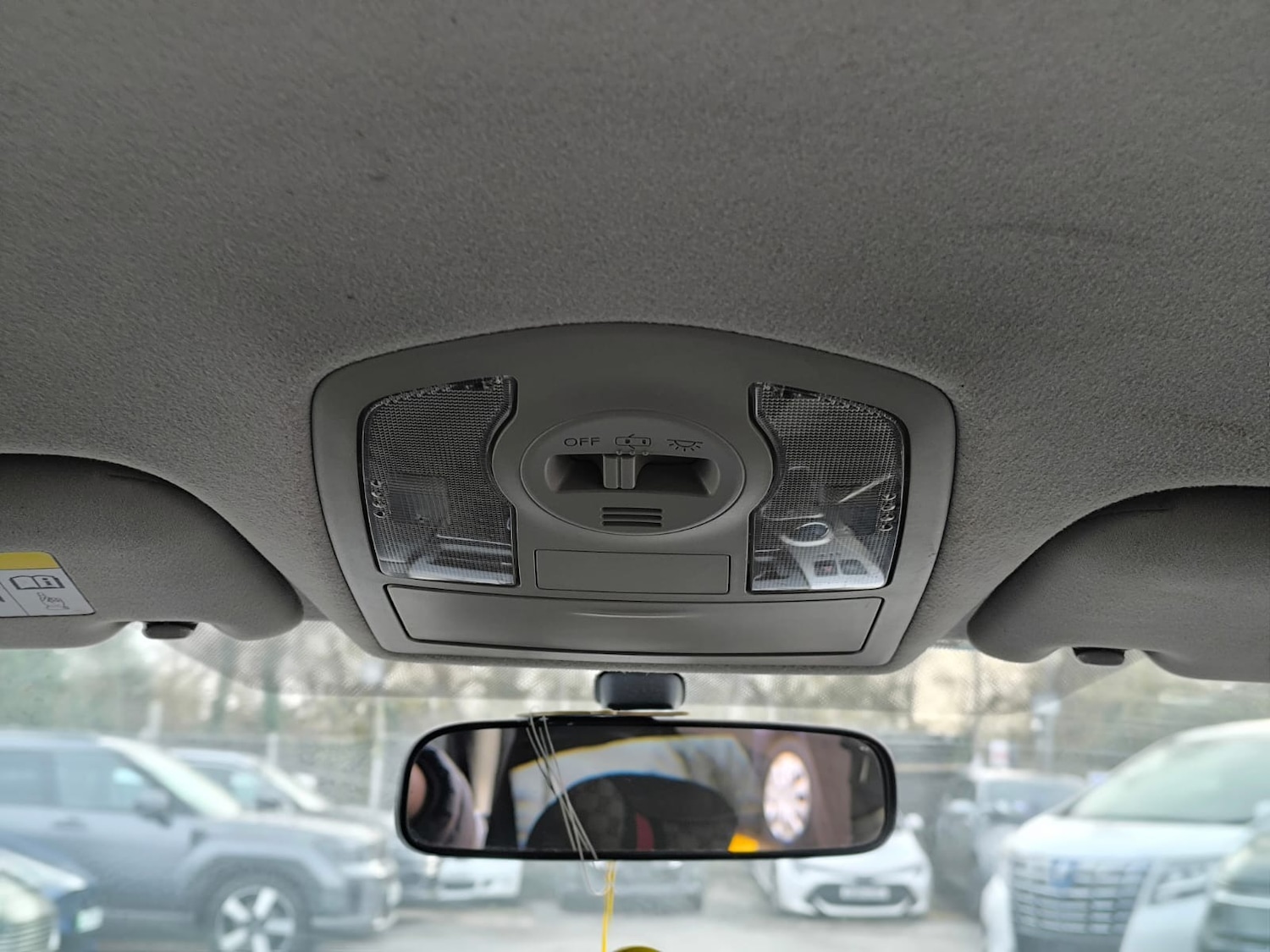 Used Toyota Prius+ 2015 for sale - 77208122: Photo 26