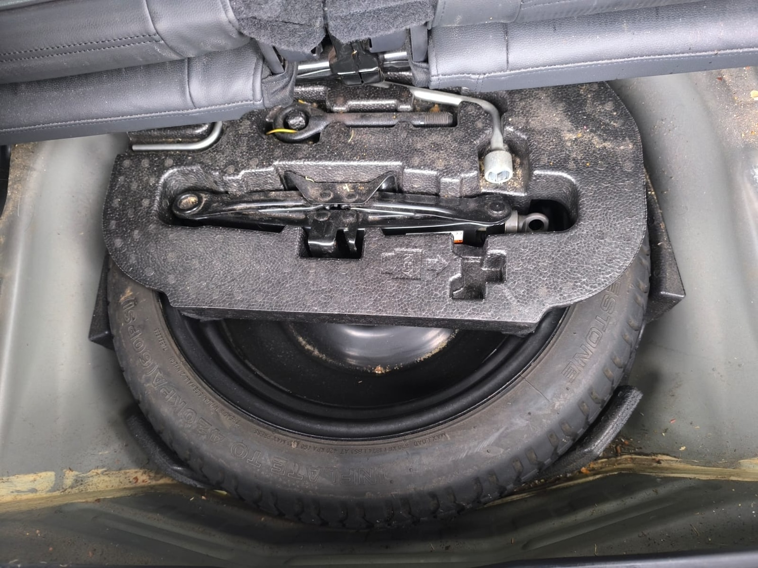 Used Toyota Prius+ 2015 for sale - 77208122: Photo 33