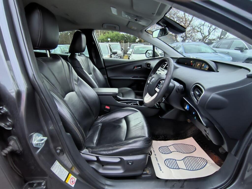 Used Toyota Prius 2017 for sale - 77179542: Photo 10
