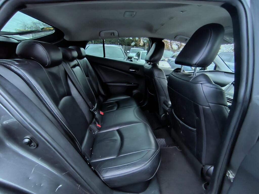 Used Toyota Prius 2017 for sale - 77179542: Photo 12