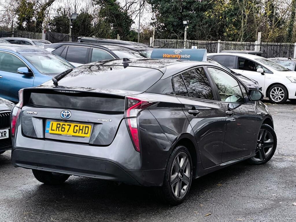 Used Toyota Prius 2017 for sale - 77179542: Photo 4