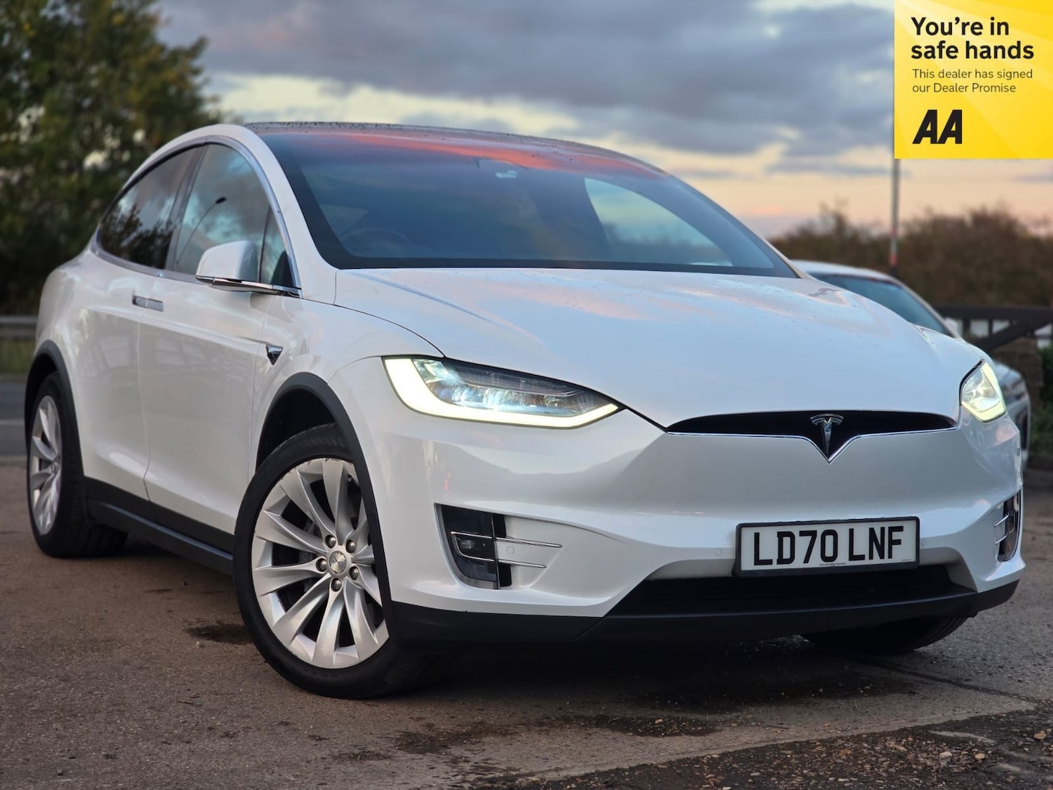 Used Tesla Model X 2020 for sale - 76412317: Photo 1