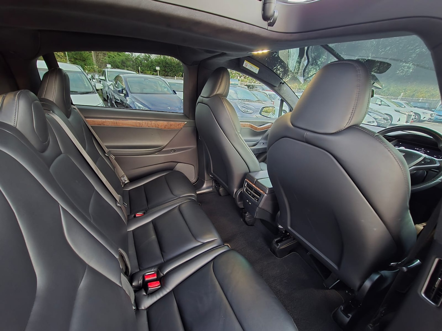 Used Tesla Model X 2020 for sale - 76412317: Photo 17