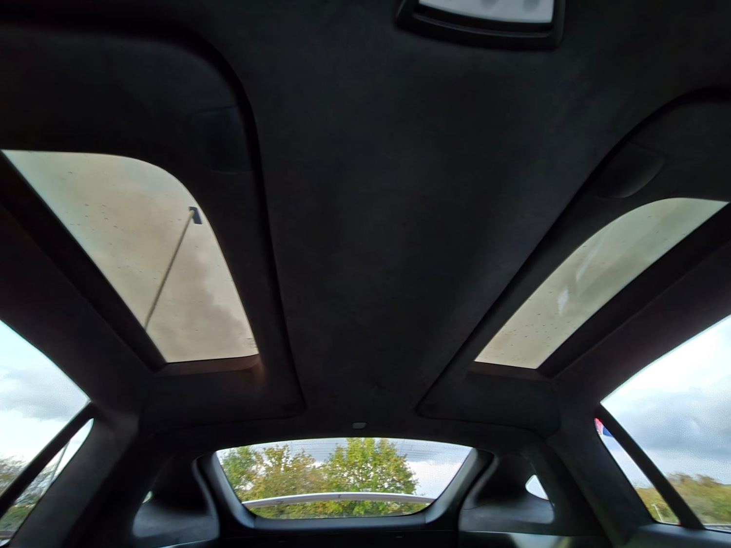 Used Tesla Model X 2020 for sale - 76412317: Photo 29