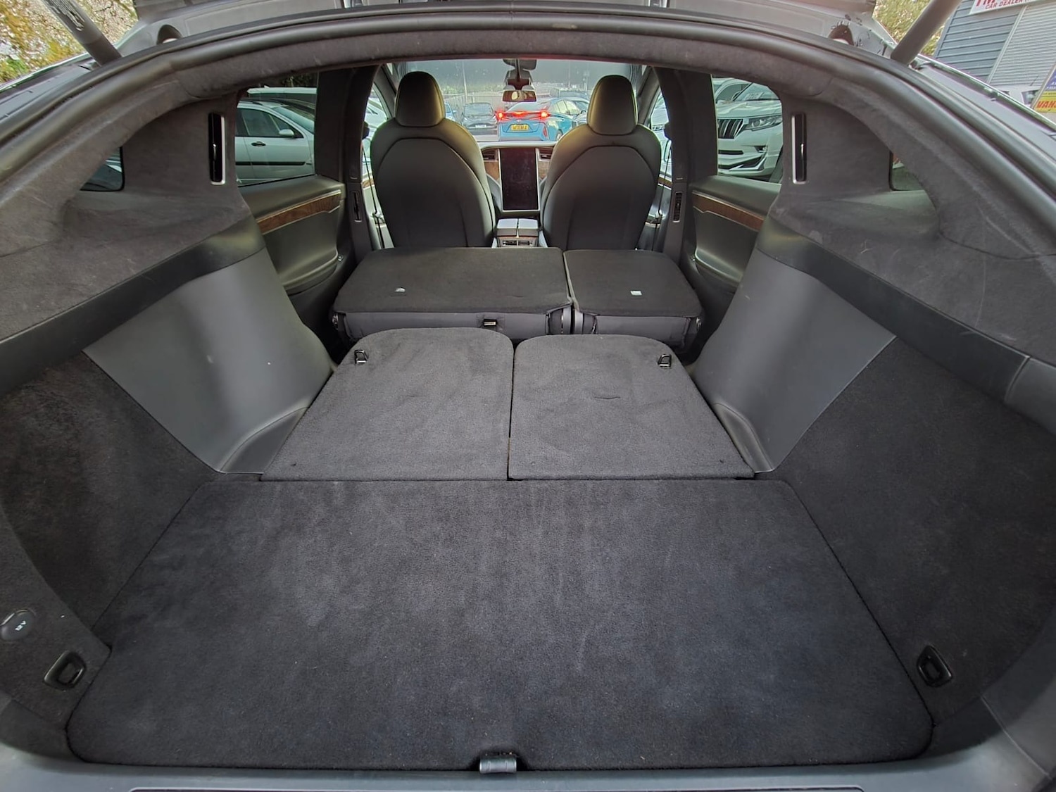 Used Tesla Model X 2020 for sale - 76412317: Photo 45