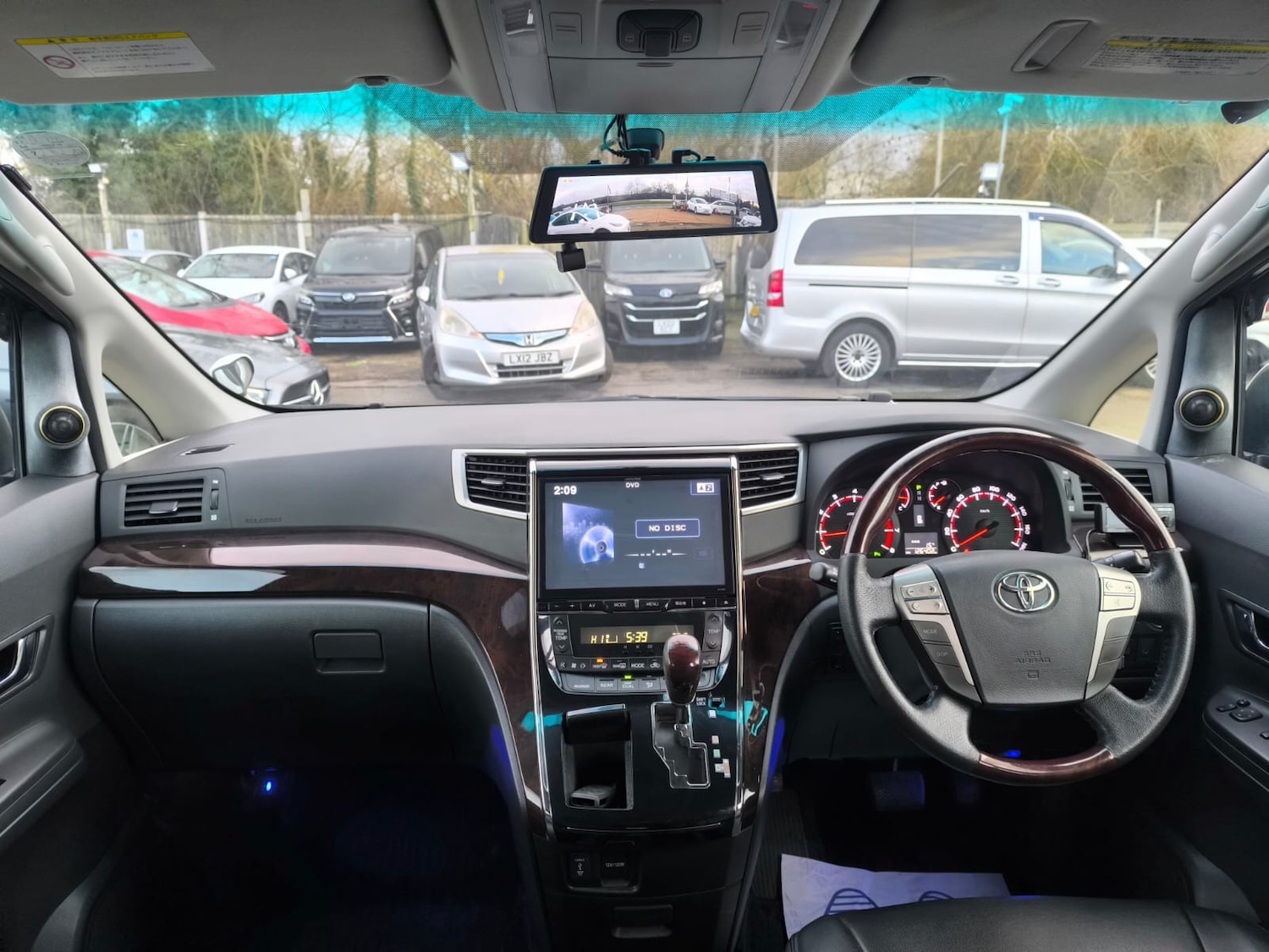 Used Toyota Alphard 2014 for sale - 77715337: Photo 15