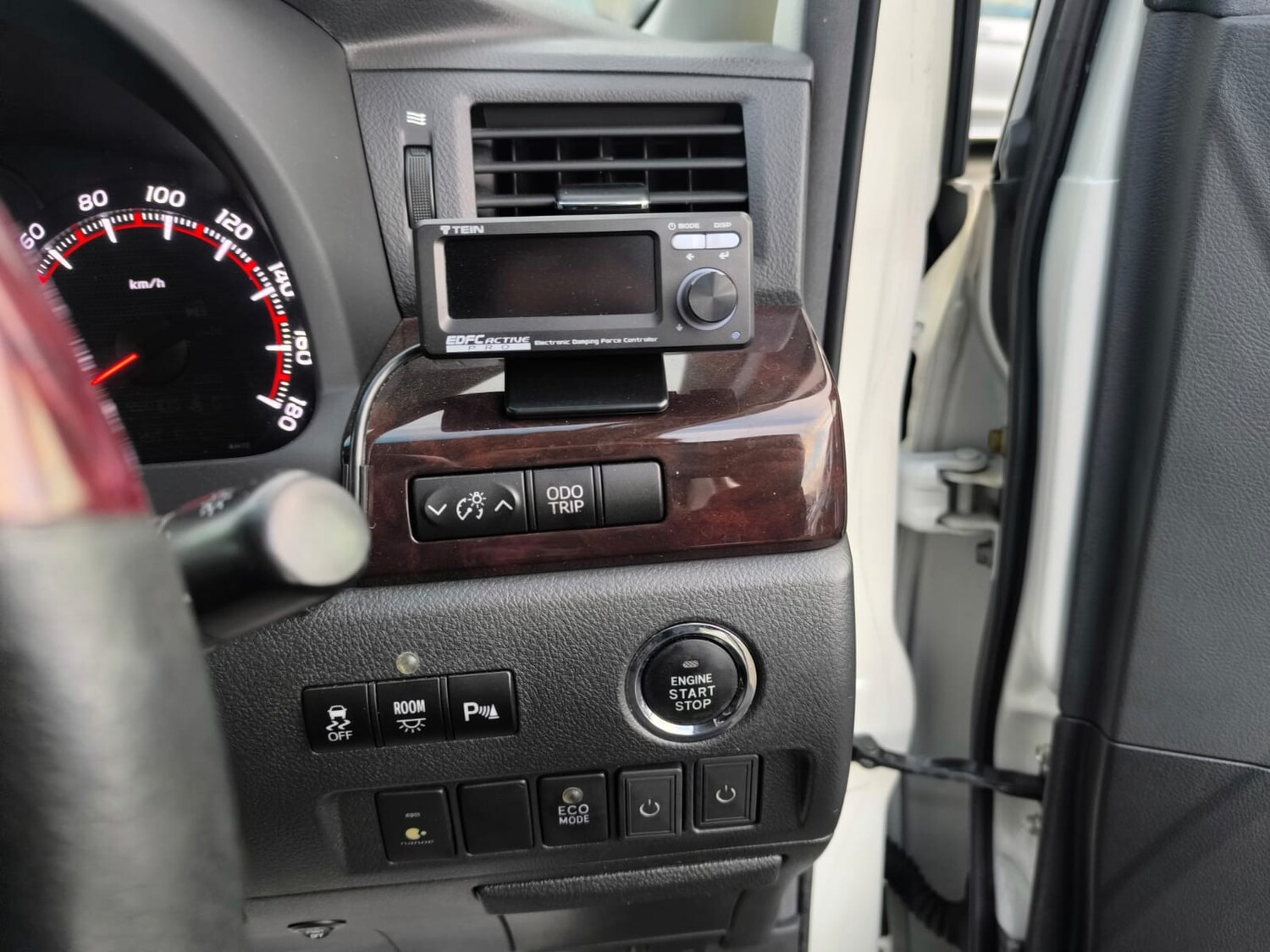 Used Toyota Alphard 2014 for sale - 77715337: Photo 31